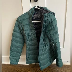 Women's CirrusLite Down Hooded Jacket. Dark Green. Small